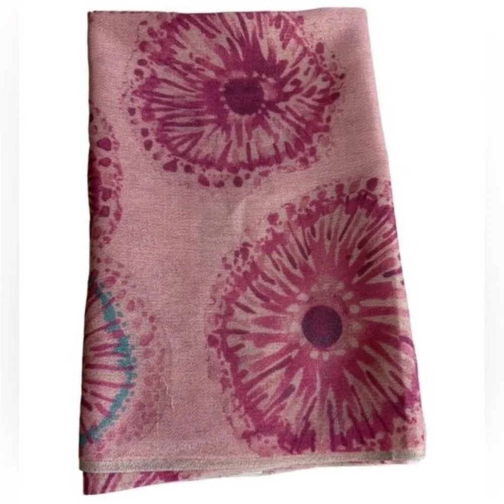 Scarf, Imported from Italy in Shades of Pink Shimmer NWOT